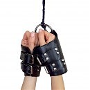      Kinky Hand Cuffs For Suspension   